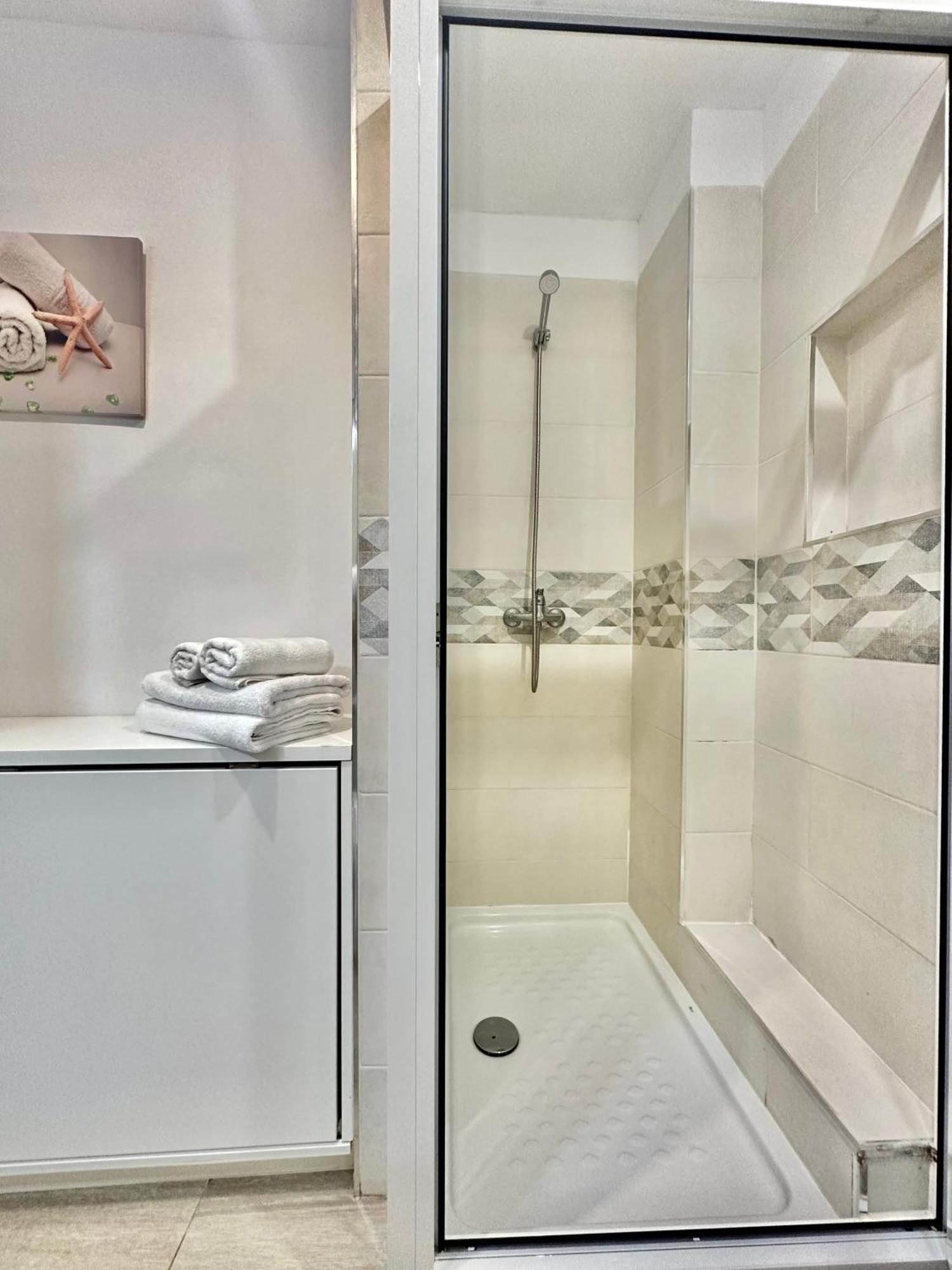 Juan Xxiii Appartement Arona  Buitenkant foto